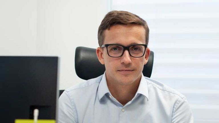 Tomaž-Sijarto,-Makom