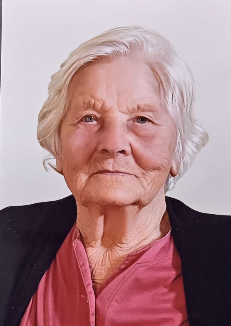 ana_baznik_0001.jpg