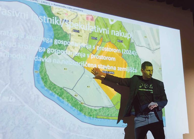 RA-Saša-konferenca-turizem-in-poplave.jpg