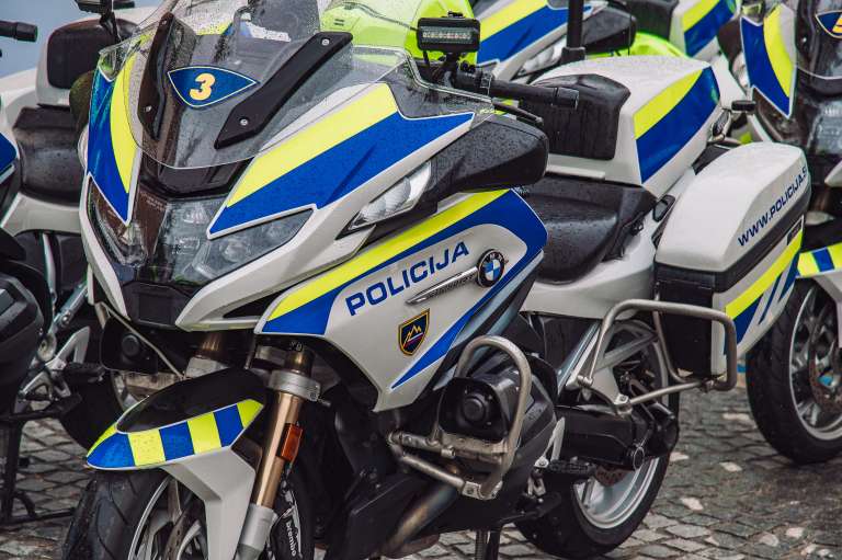 simbolična, policija, motori