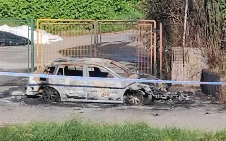 zažgan, avtomobil, žak, šiška.jpg
