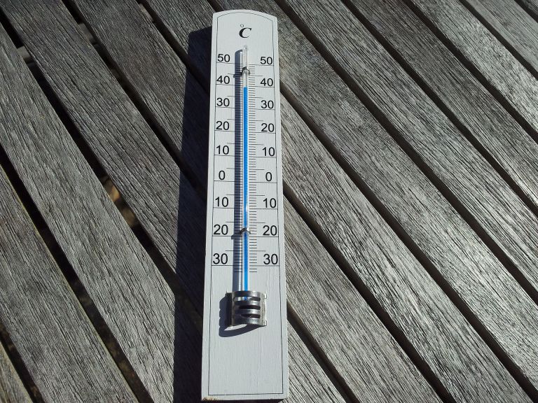 vročina, termometer.jpg