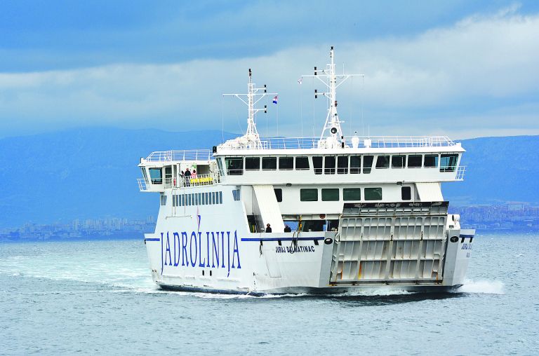 trajekt ferry-4539307.jpg