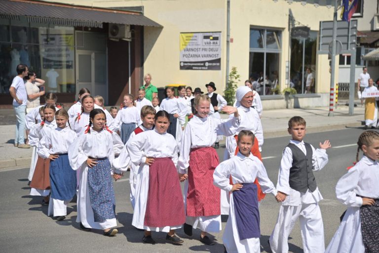 mednarodni-folklorni-festival, beltinci