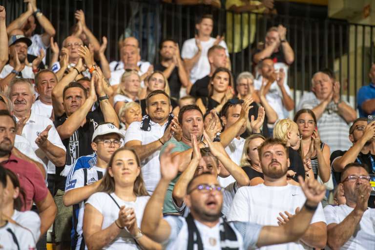 maribor, mura, gledalci, tribune