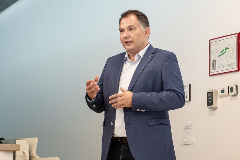 talent-center, podpis-namere, expano