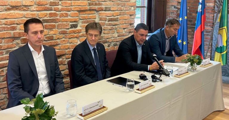 podpis pisma štud dom 1, sept 2024.jpg
