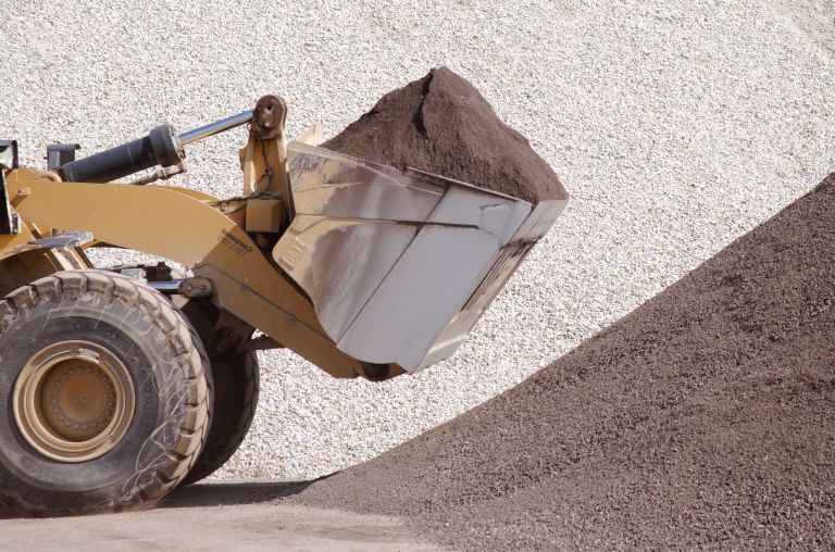 pomgrad, delavci, gradbišče, cestno-podjetje