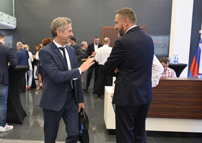 golob bostjancic-SR.jpg