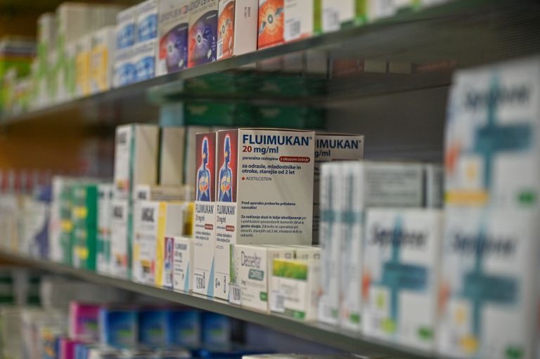 lekarna, zdravila, cene
