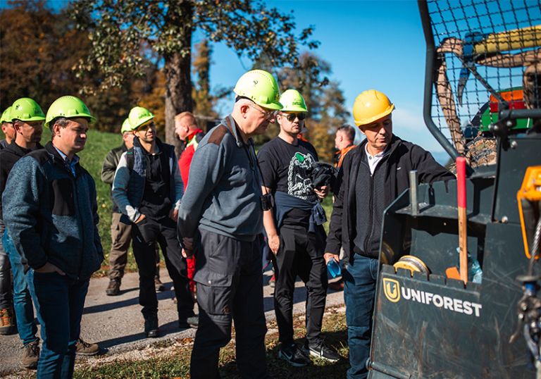 Uniforest.jpg