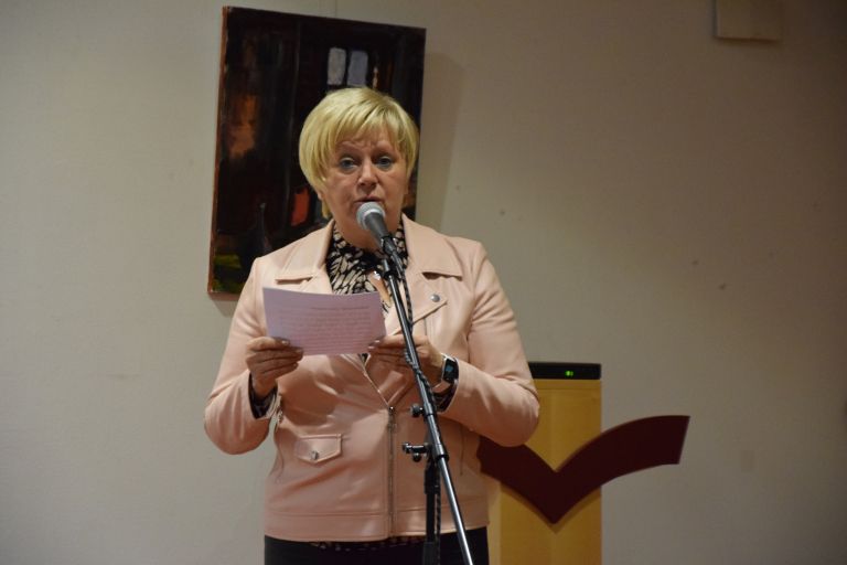 za-robom-jezika, antologija-mariborskih-pesnic, kristina-kocan