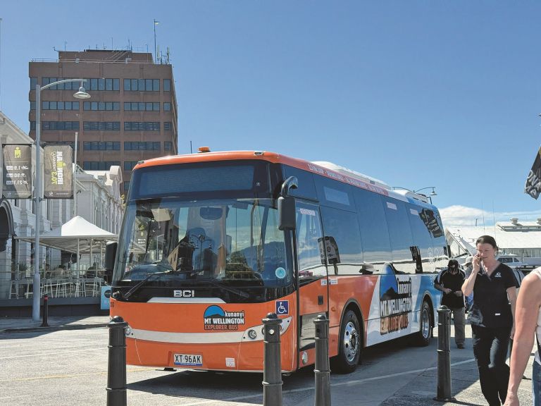 avtobus kunanyi SS.jpg