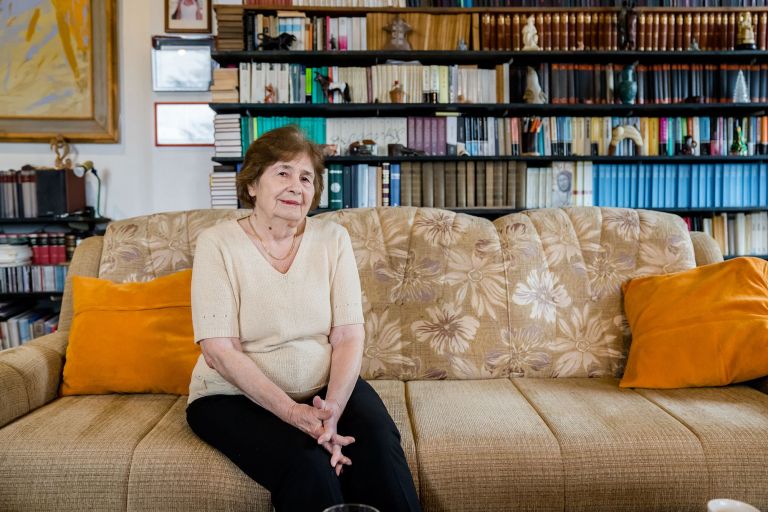 spomenka hribar ss.JPG