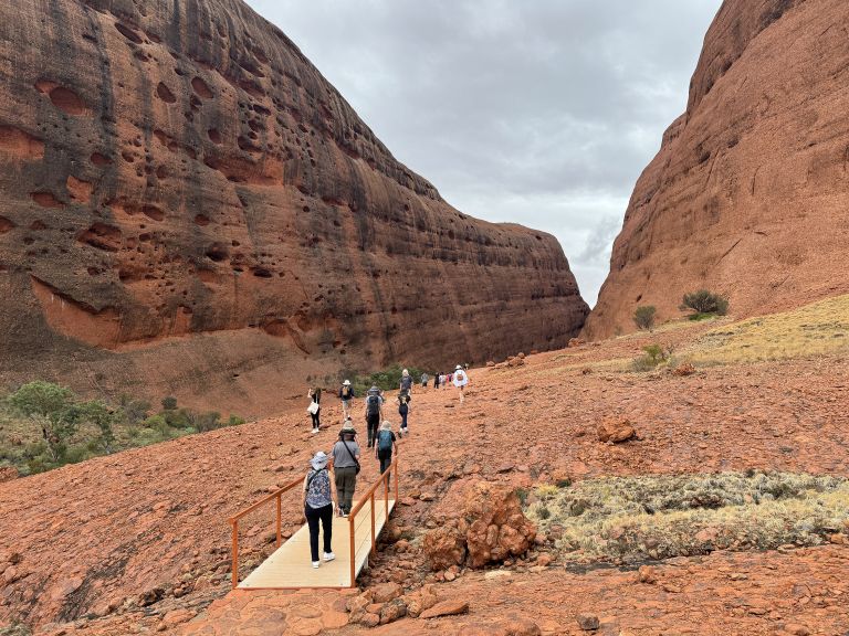 16 kata tjuta SS.JPG