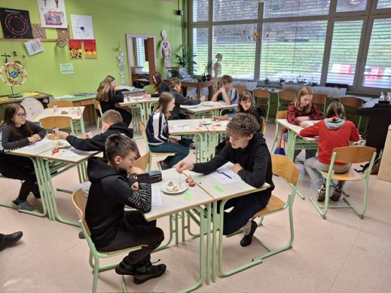 oš-grad, doš-števanovci, doš-jožefa-košiča-gornji-senik, sodelovanje