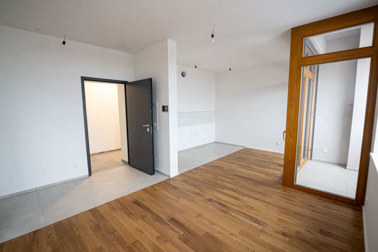 otvoritev-stanovanj, slovenska-ulica, moms, stanovanja-za-mlade