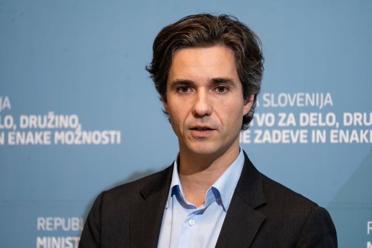 luka mesec-saso svigelj.jpg