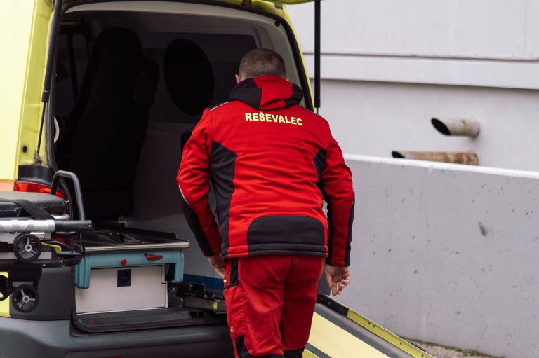 simbolična, reševalno-vozilo, reševalec, reševalci, prvi-posredovalci, rešilec