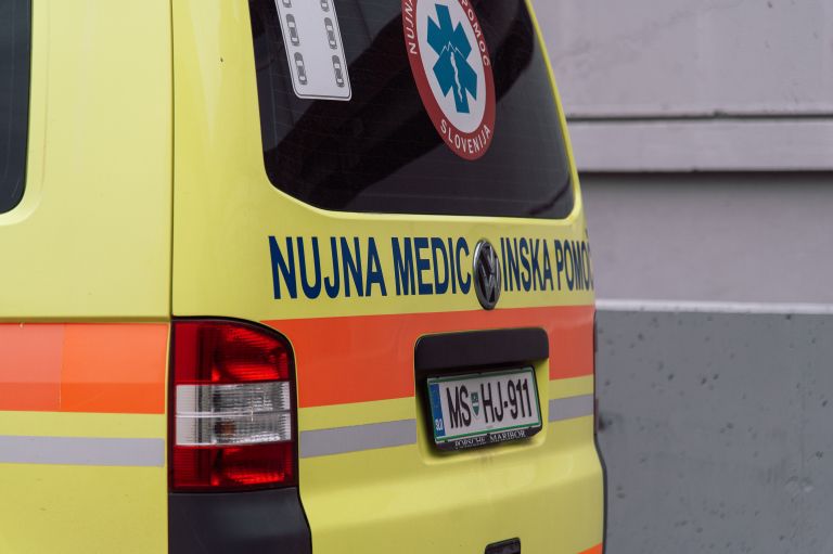 simbolična, reševalno-vozilo, reševalec, reševalci, prvi-posredovalci, rešilec