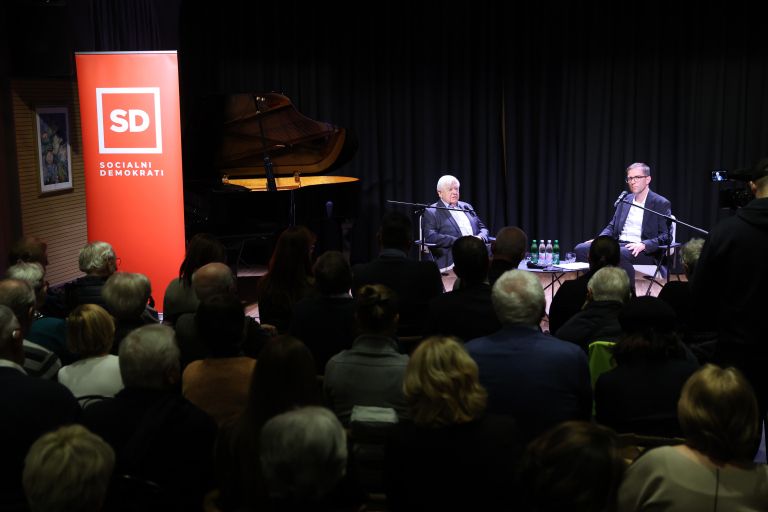 UV-kucan koprivc-pl2.JPG