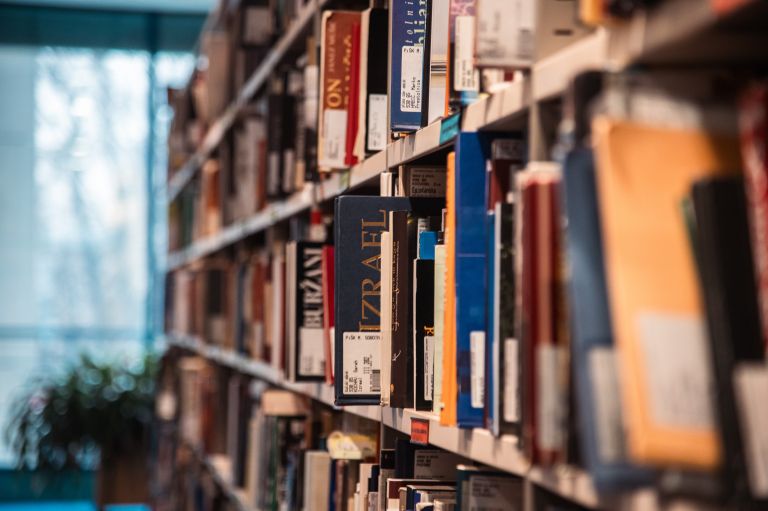 pokrajinska-knjižnica-murska-sobota, pišk, knjige, knjiga