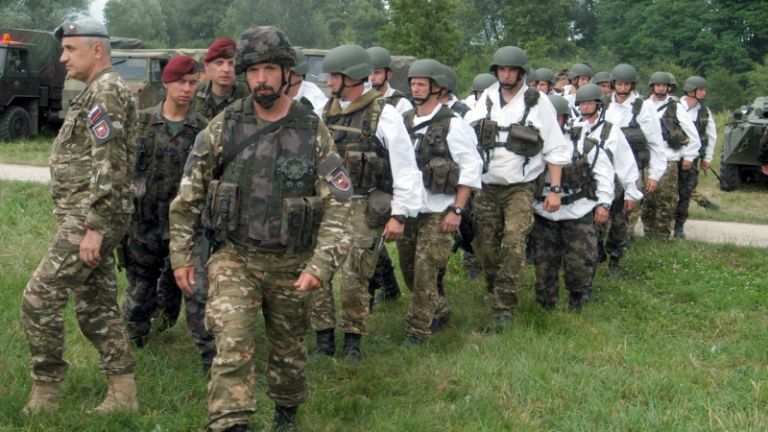 1518867550_omslovvojska1.jpg