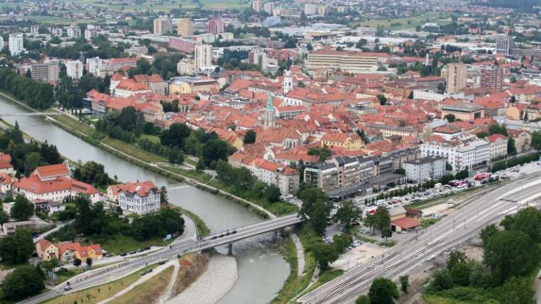 1667828587_celje_panorama.jpg