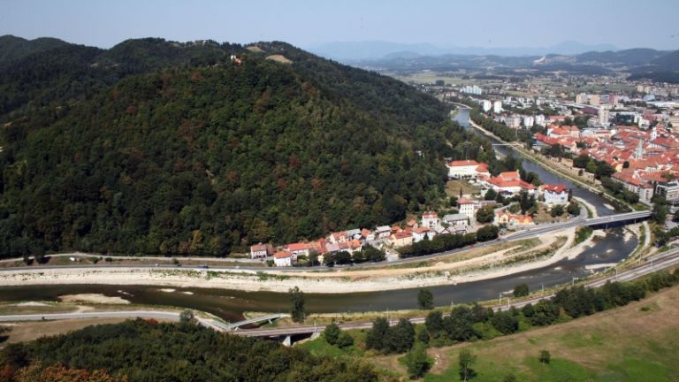 1634544674_celje_panorama_grad_savinja_ti_r.jpg