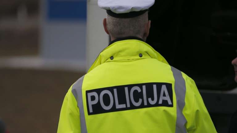 1694003650_policija_napis.jpg