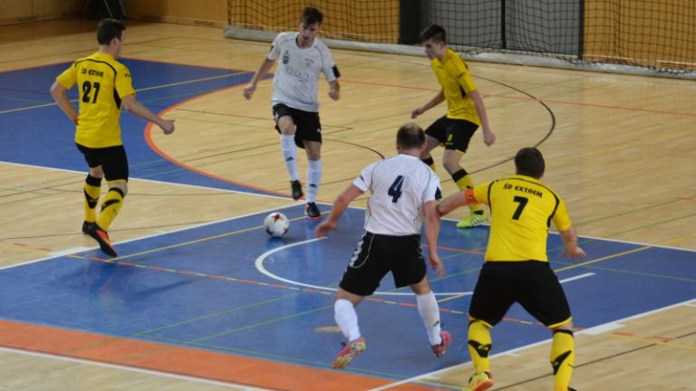 1519300985_mih-futsal.jpg