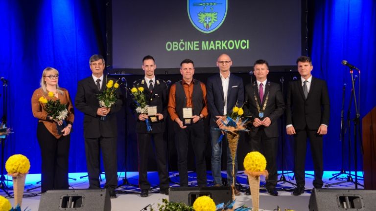 1557399841_mh-dobitniki_občinskih_priznanj_markovci.jpg