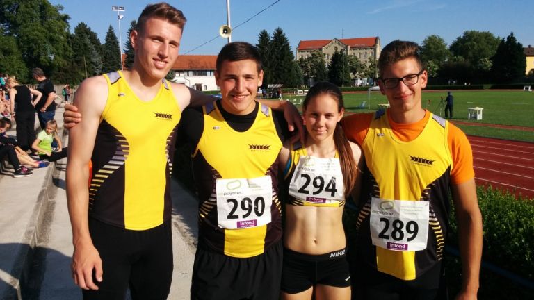 1467202953_atletika_od_leve_Zan_viher,_jurček_korpič_lesjak,_maja_bedrač_in_kristjan_Čeh.jpg