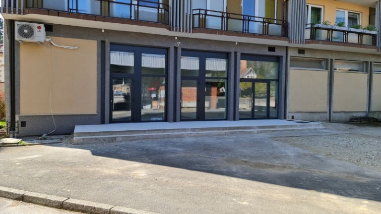 1617281902_kg_ormoz_avtobusna1.jpg