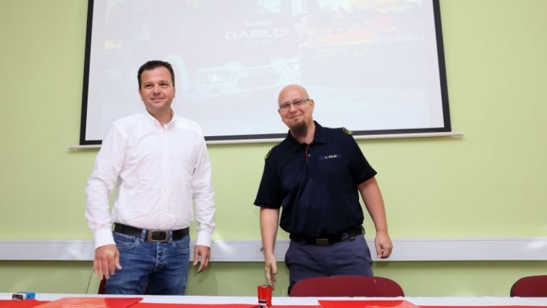 1501689024_cg_ptuj_gasilci_lestev.jpg