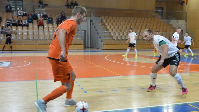 1508919950_futsal.jpg