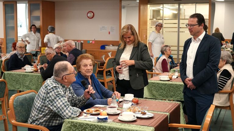 UV-luka omladic-facebook Ministrstvo za solidarno prihodnost.jpg