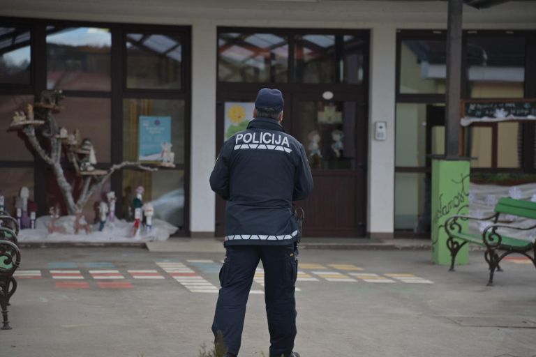 os-kuzma, groznja-z-bombo