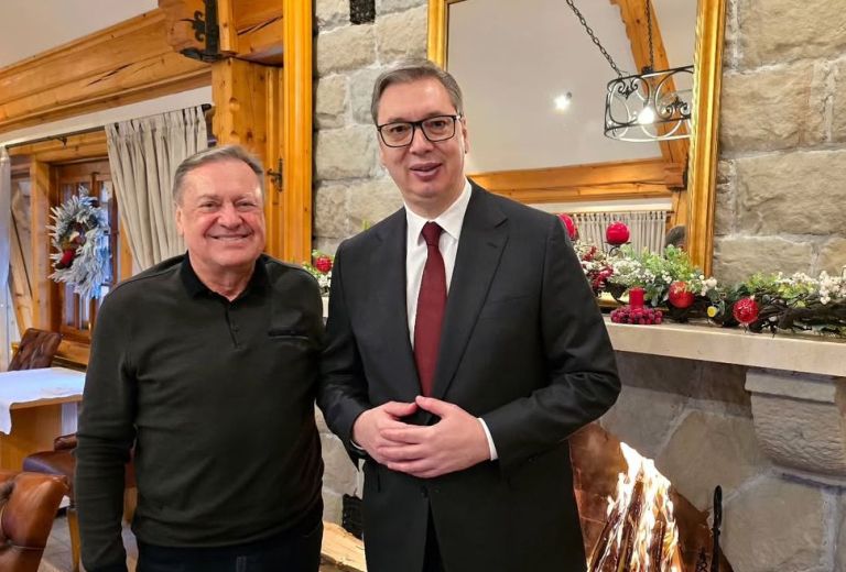 jankovic vucic insta.jpg