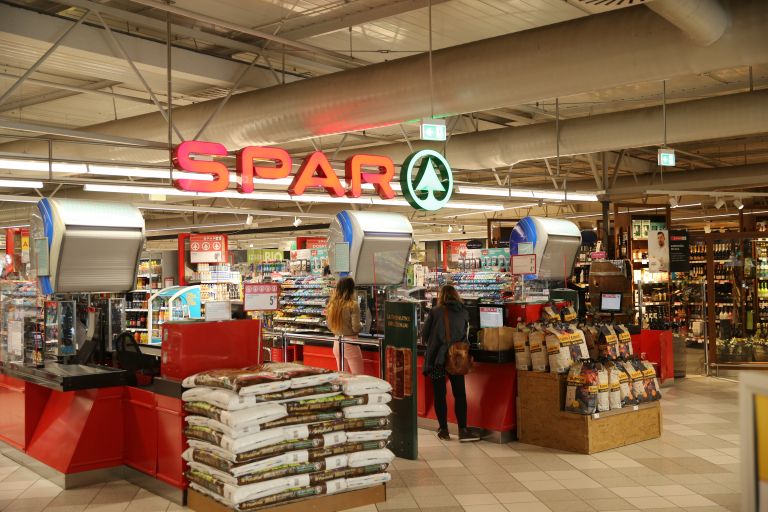 trgovina, kupci, blagajna