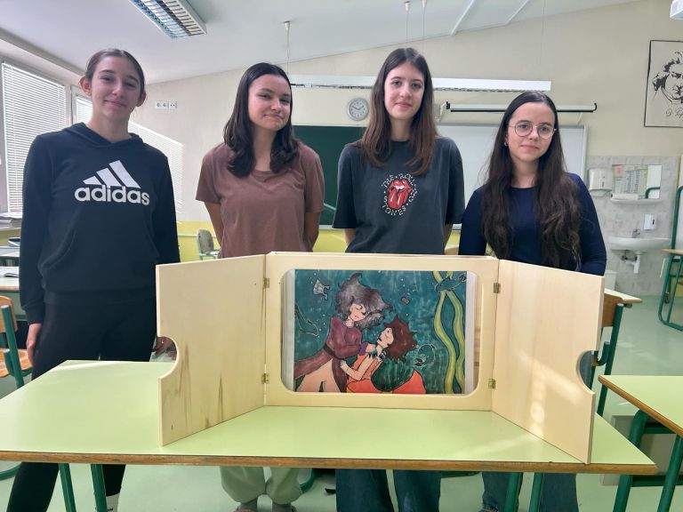 os-apace, zlati-kabel