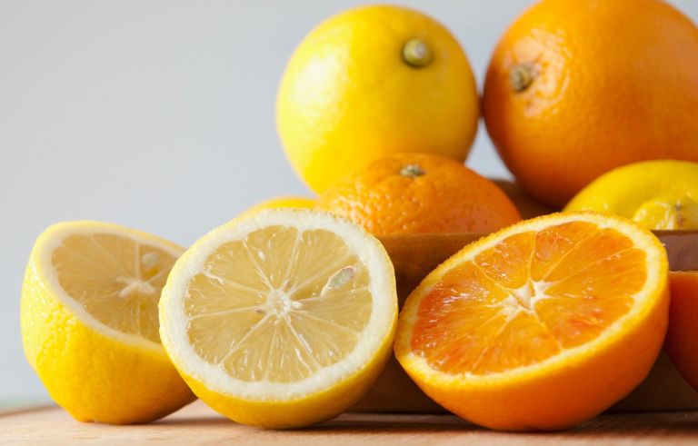 pomaranče, limone.jpg