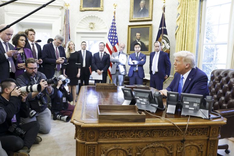 trump oval profimedia-0960188060.jpg