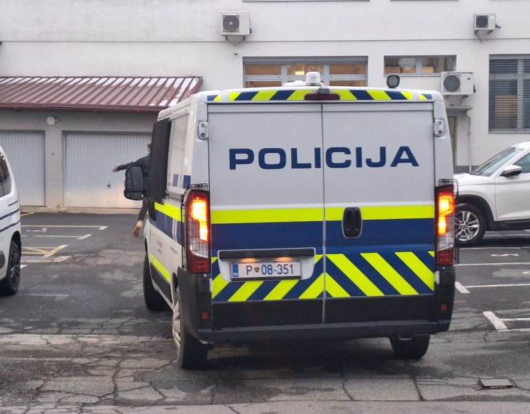 pripor, vlomilci