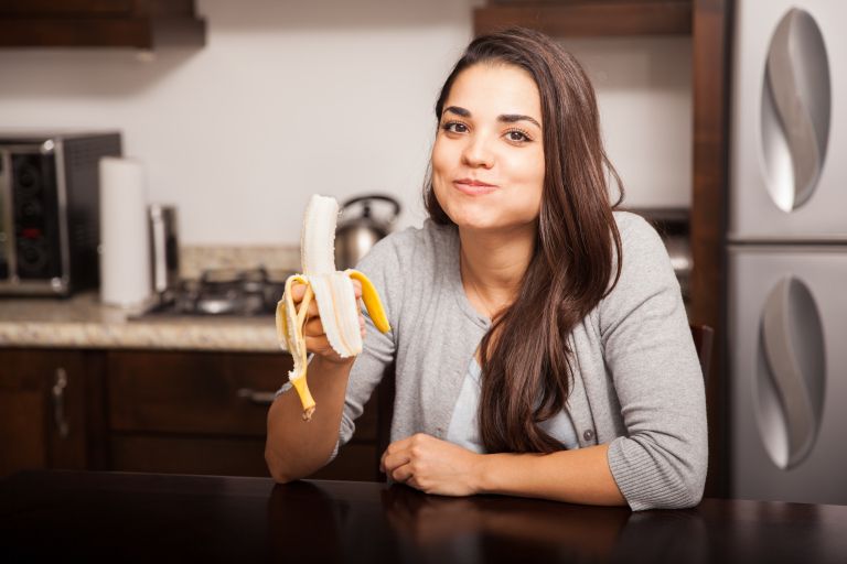 Banana, ženska