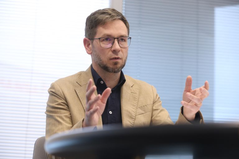 denis sahernik pl.JPG