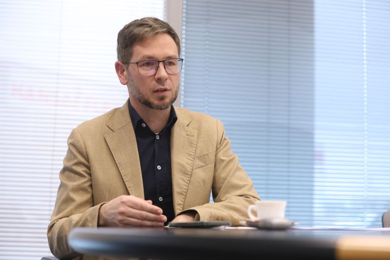 denis sahernik pl.JPG