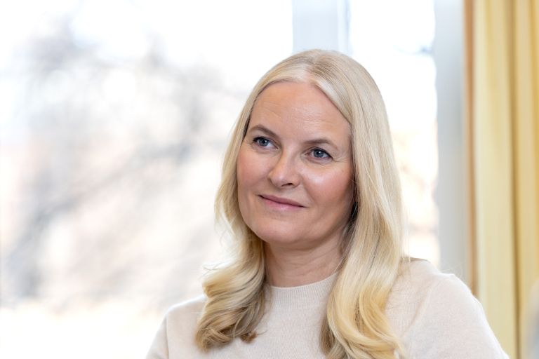 Mette-Marit - Princesa Mette-Marit je priznala, da družina že dolgo prejema strokovno pomoč.