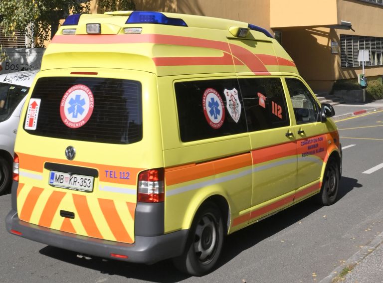 ukc maribor reševalno vozilo.JPG