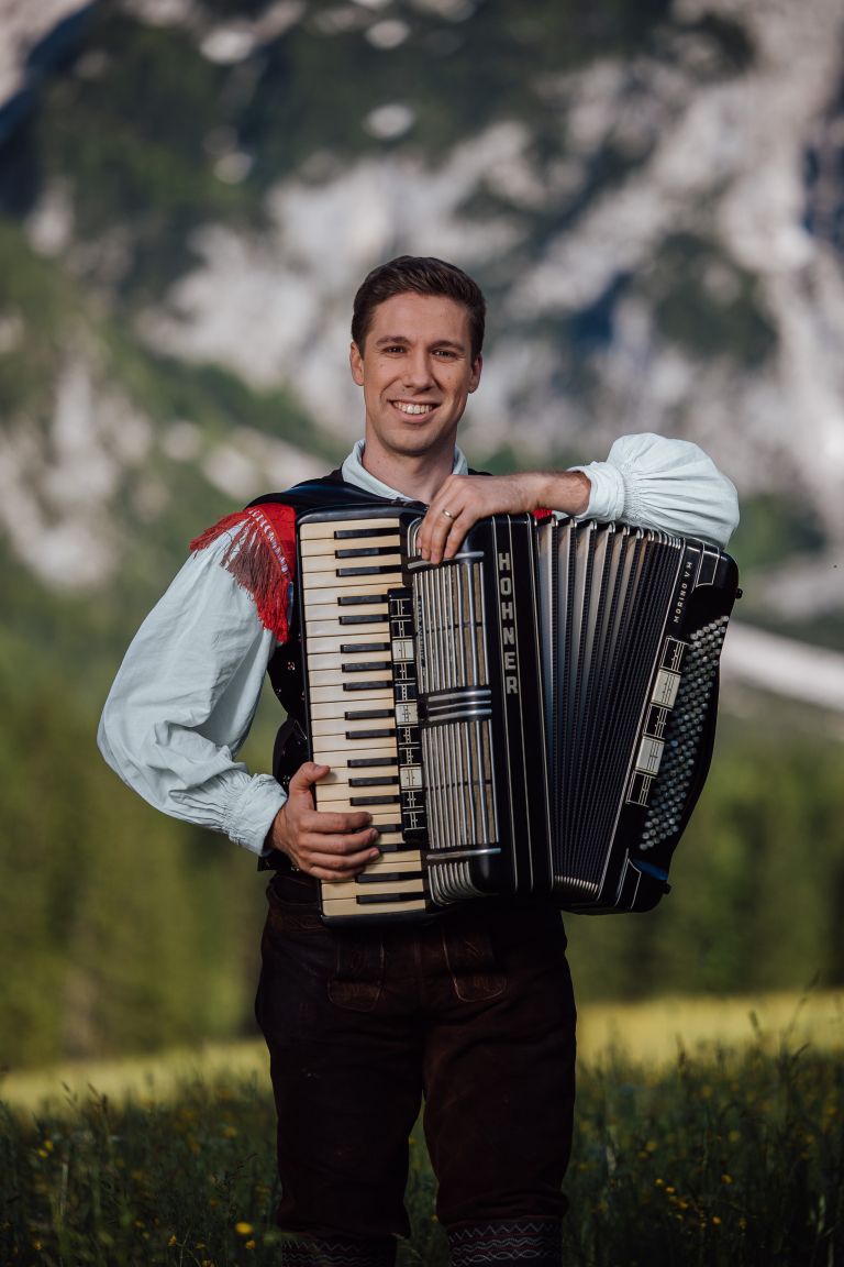 Sašo Avsenik